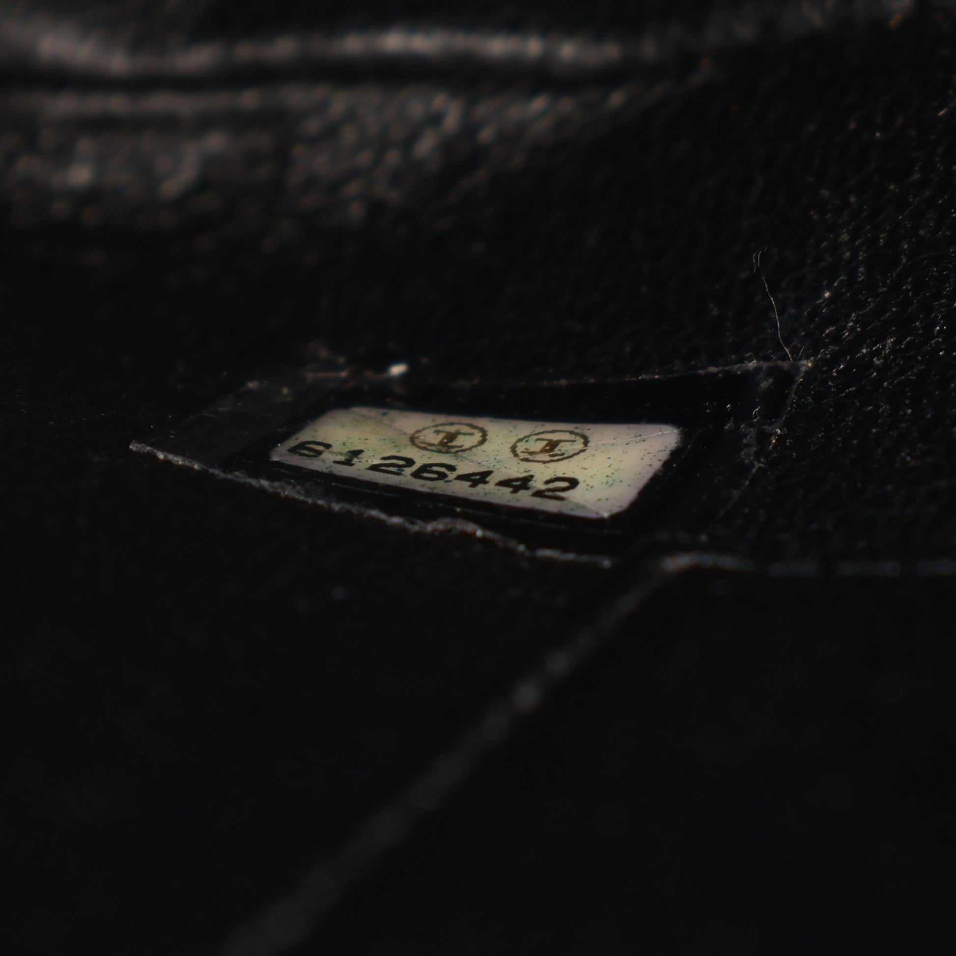 復刻トート ハンドバッグ トートバッグ キャビアスキン ブラック シルバー金具 シャネル バッグ CHANEL