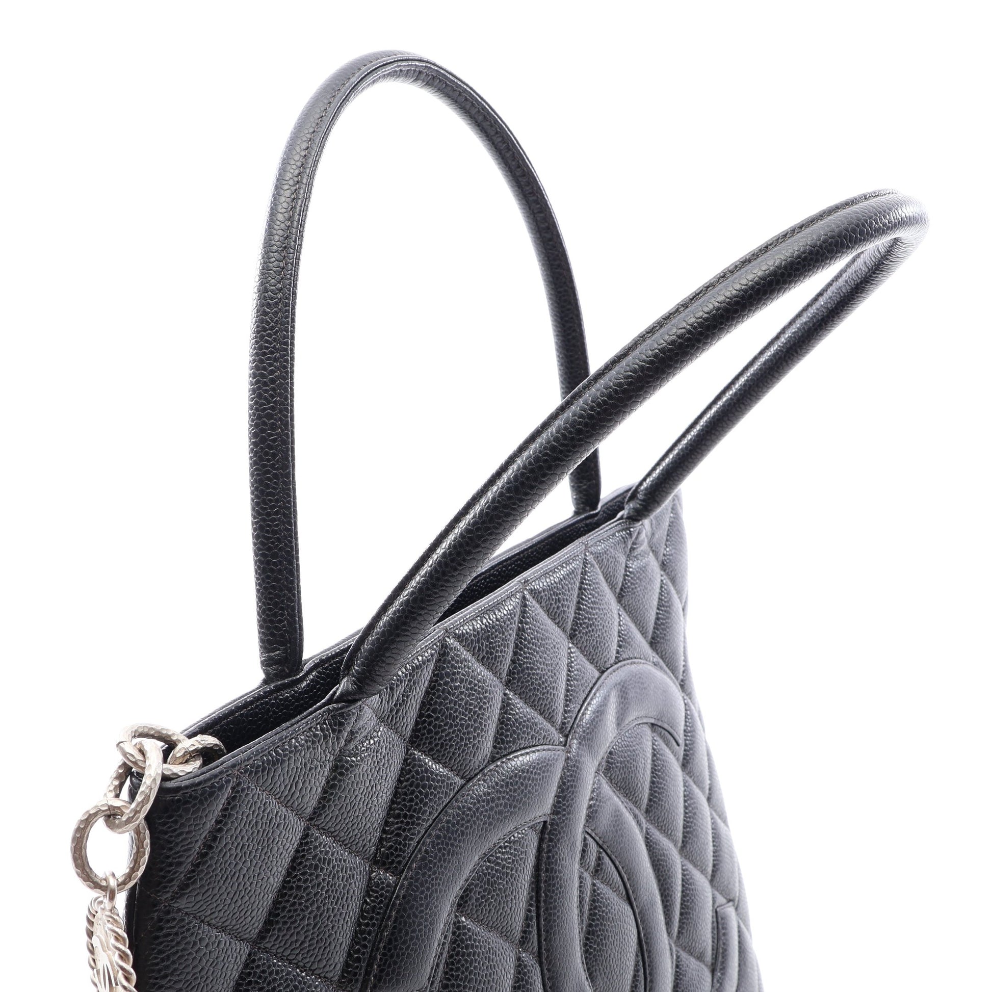 復刻トート ハンドバッグ トートバッグ キャビアスキン ブラック シルバー金具 シャネル バッグ CHANEL
