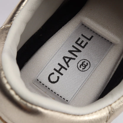 ココマーク スニーカー レザー ゴールド シャネル シューズ CHANEL