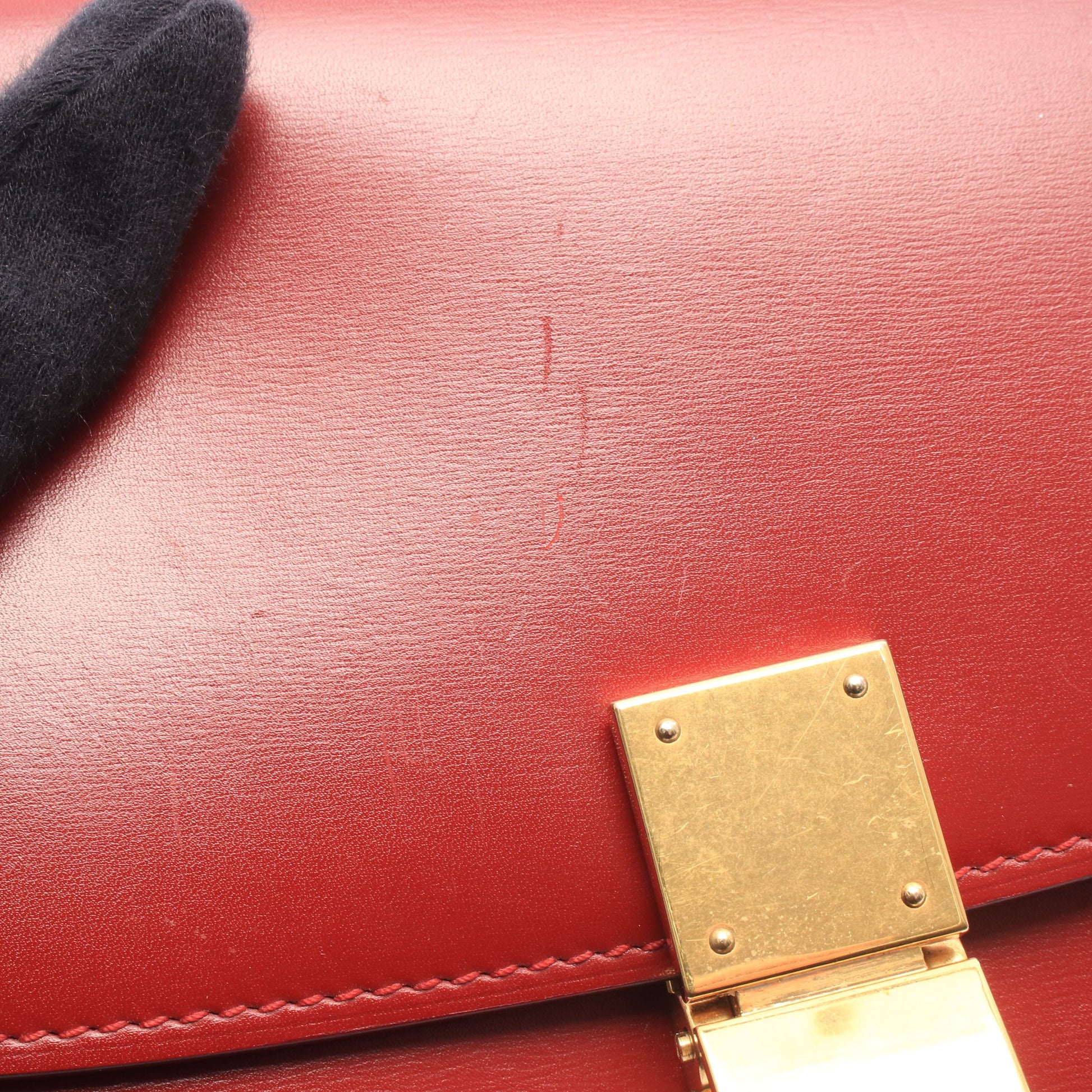 クラシックスモール ショルダーバッグ レザー レッド セリーヌ バッグ CELINE