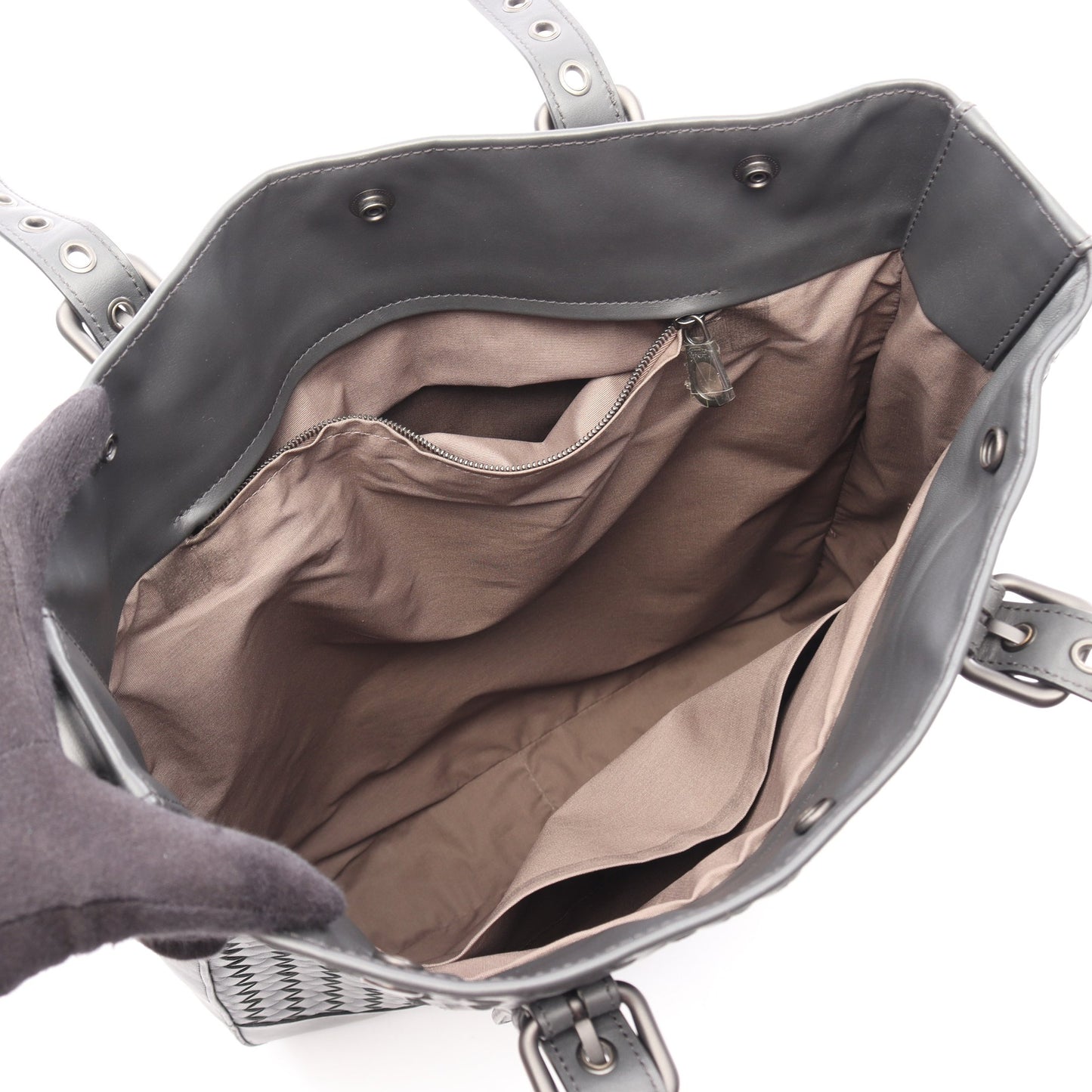 イントレチャート VN アキャトルバッグ ショルダーバッグ トートバッグ レザー ダークグレー ボッテガヴェネタ バッグ BOTTEGA VENETA