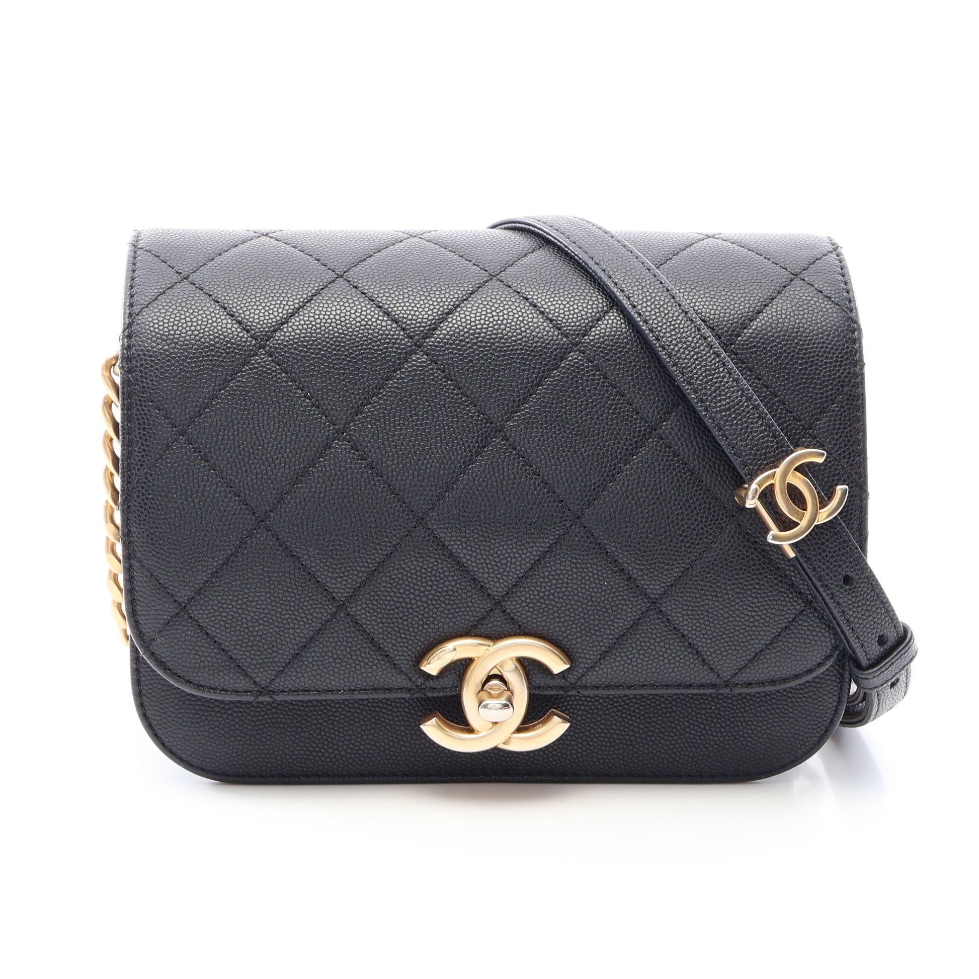 マトラッセ チェーンショルダーバッグ キャビアスキン ブラック ゴールド金具 シャネル バッグ CHANEL