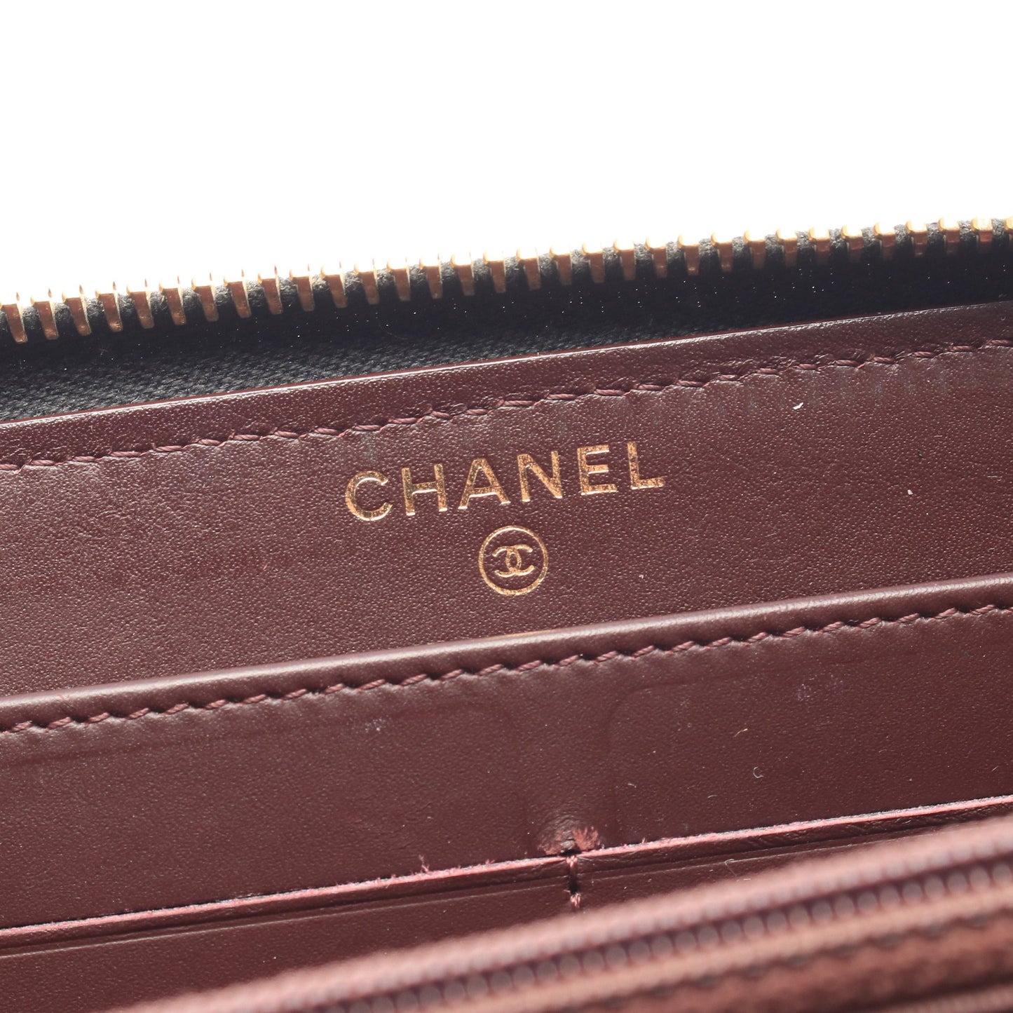 マトラッセ ラウンドファスナー長財布 キャビアスキン ブラック ゴールド金具 シャネル 財布・小物 CHANEL