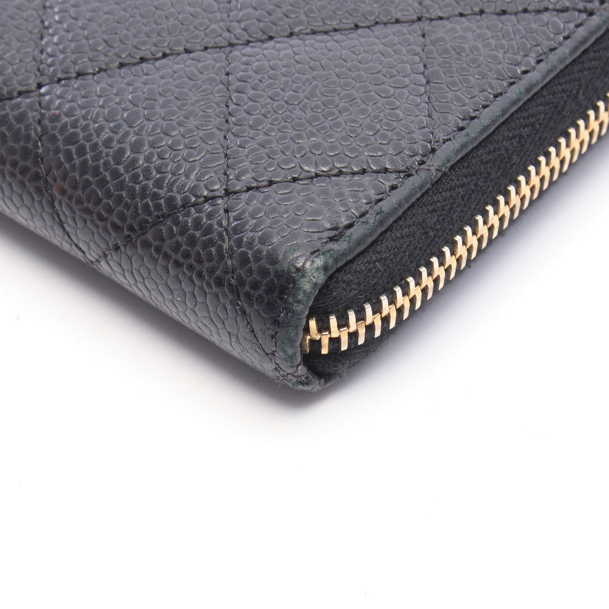 マトラッセ ラウンドファスナー長財布 キャビアスキン ブラック ゴールド金具 シャネル 財布・小物 CHANEL