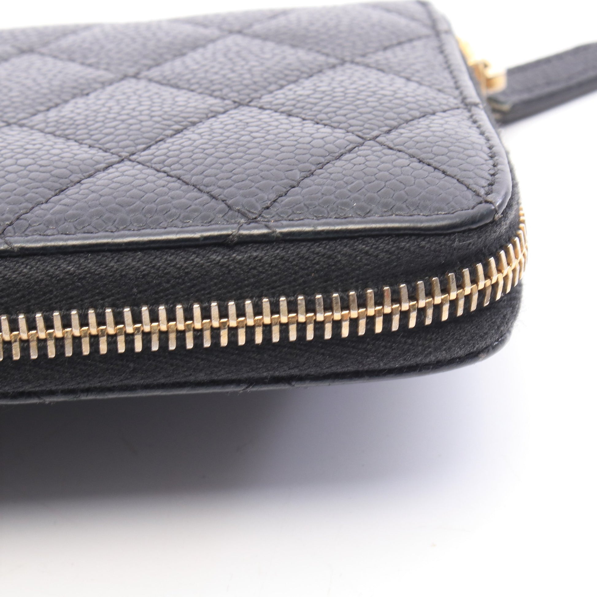 マトラッセ ラウンドファスナー長財布 キャビアスキン ブラック ゴールド金具 シャネル 財布・小物 CHANEL