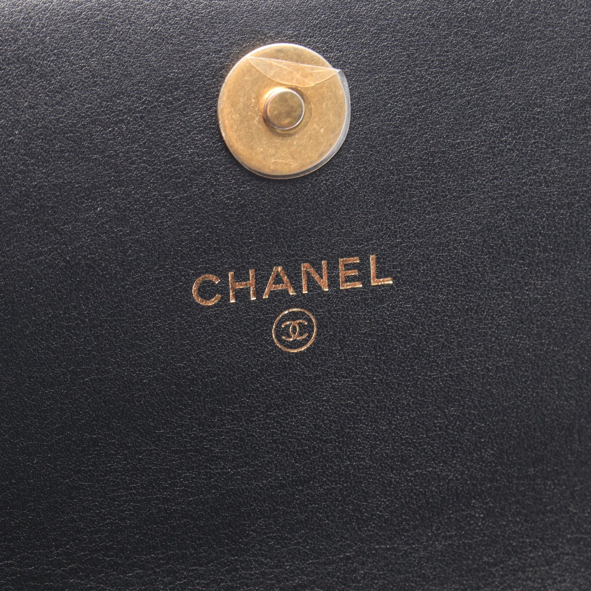 マトラッセ ロゴ チェーンウォレット ラムスキン ブラック ゴールド金具 シャネル バッグ CHANEL