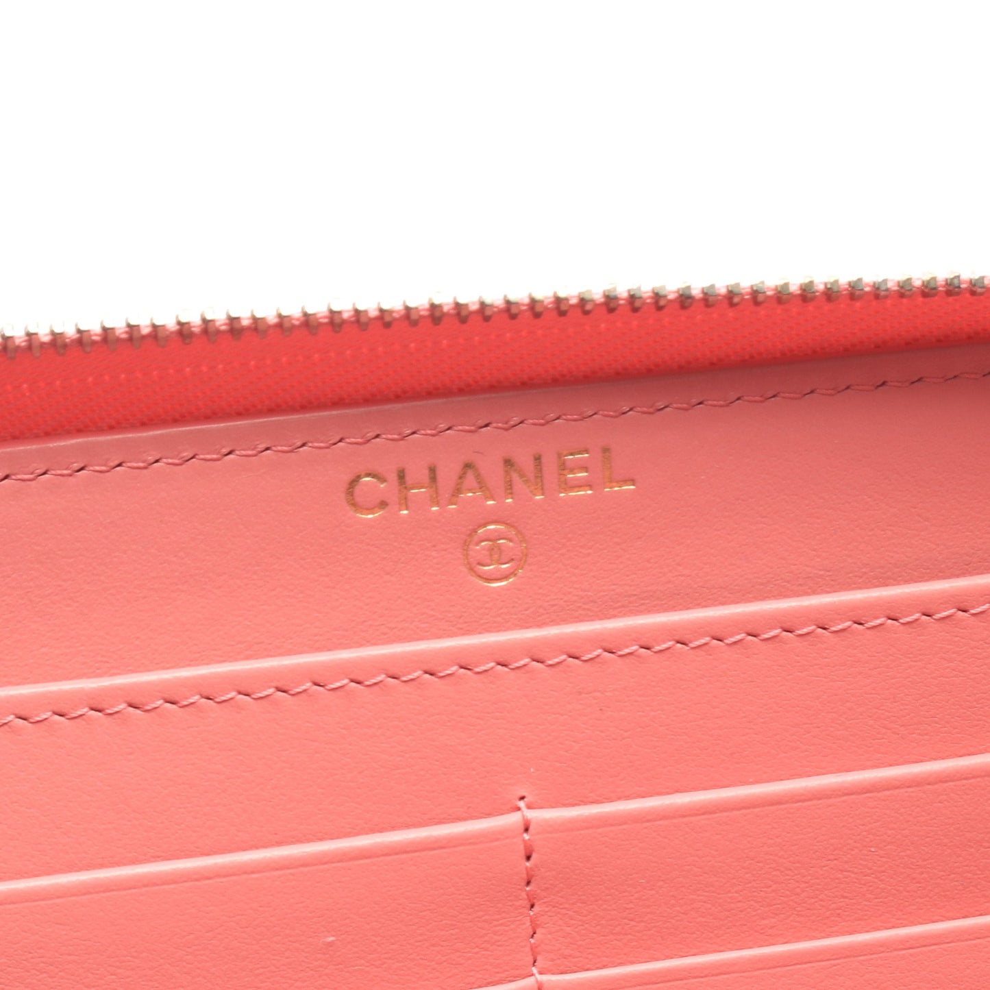 マトラッセ ラウンドファスナー長財布 キャビアスキン ピンク ゴールド金具 シャネル 財布・小物 CHANEL