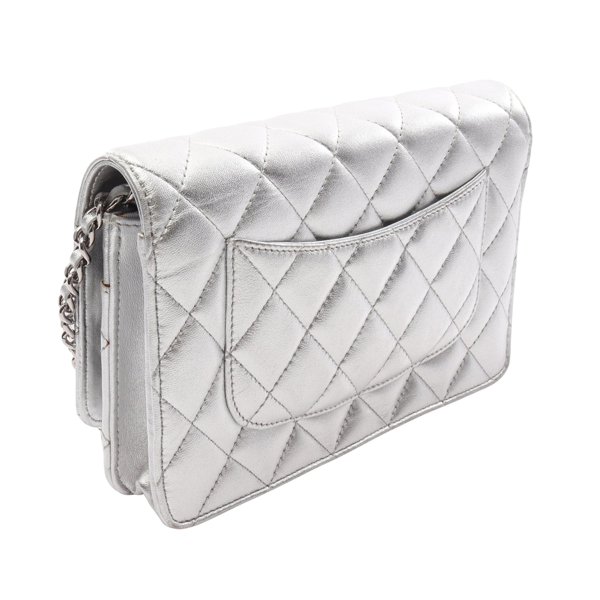 マトラッセ チェーンウォレット レザー シルバー シルバー金具 シャネル バッグ CHANEL