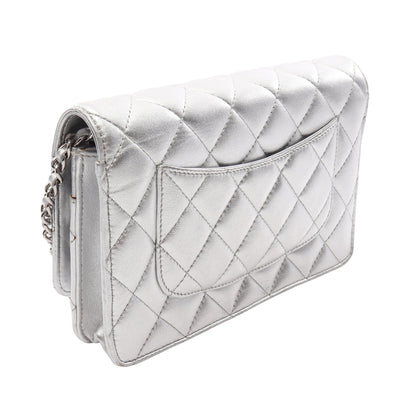 マトラッセ チェーンウォレット レザー シルバー シルバー金具 シャネル バッグ CHANEL