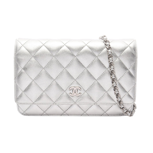 マトラッセ チェーンウォレット レザー シルバー シルバー金具 シャネル バッグ CHANEL