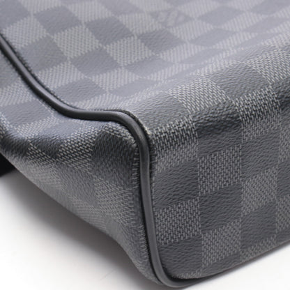 ディストリクト MM NM ダミエグラフィット ショルダーバッグ PVC レザー ブラック ルイヴィトン バッグ LOUIS VUITTON