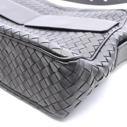 イントレチャート ショルダーバッグ レザー ブラック ボッテガヴェネタ バッグ BOTTEGA VENETA