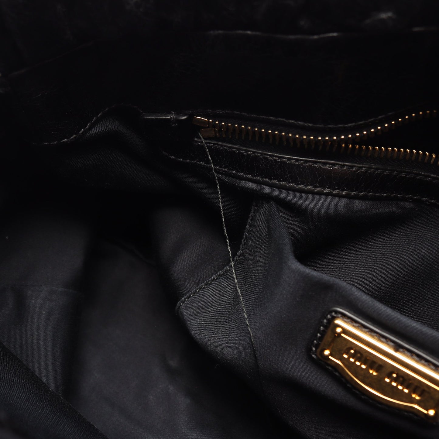 VITELLO LUX 2WAY ハンドバッグ レザー ブラック ミュウミュウ バッグ miu miu