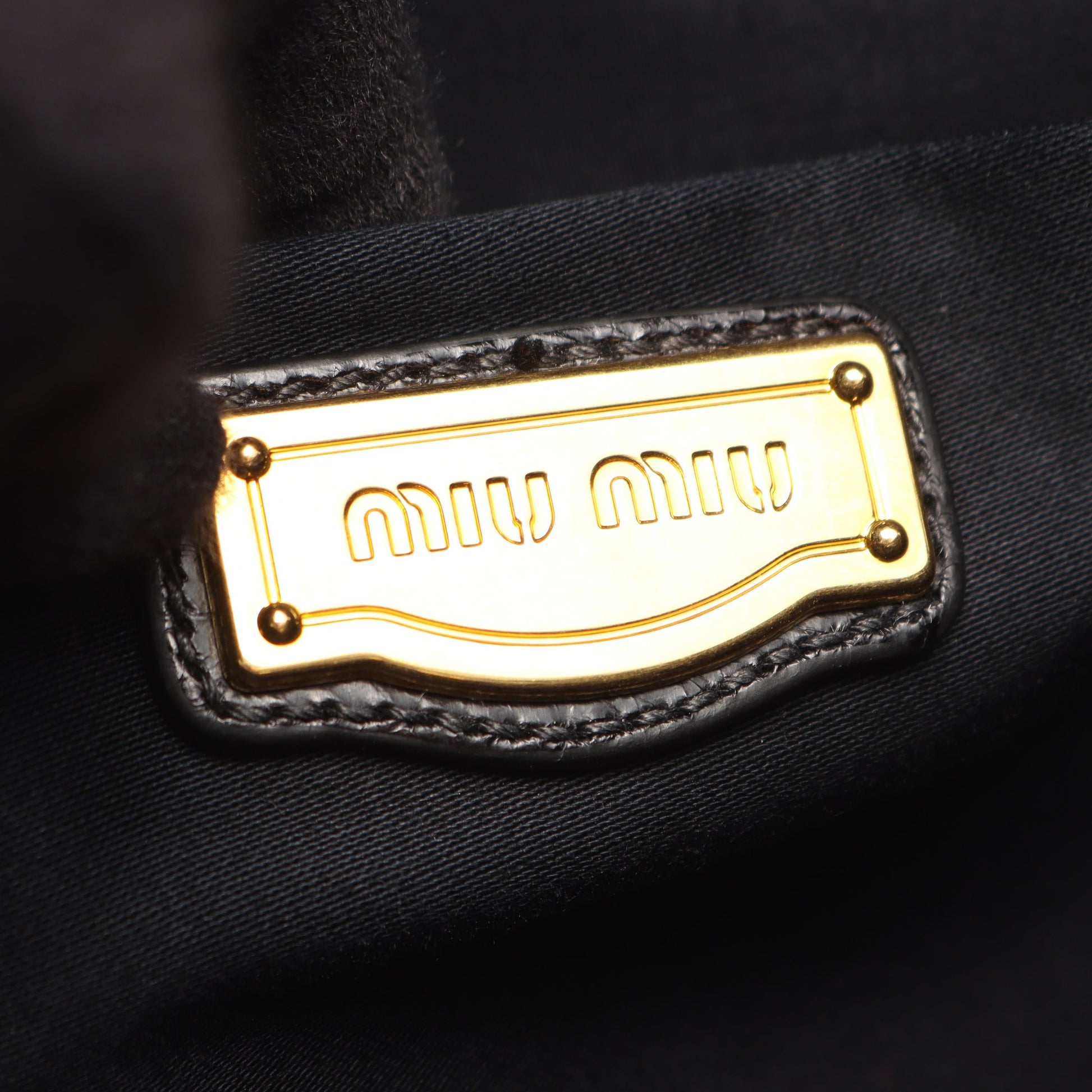 VITELLO LUX 2WAY ハンドバッグ レザー ブラック ミュウミュウ バッグ miu miu