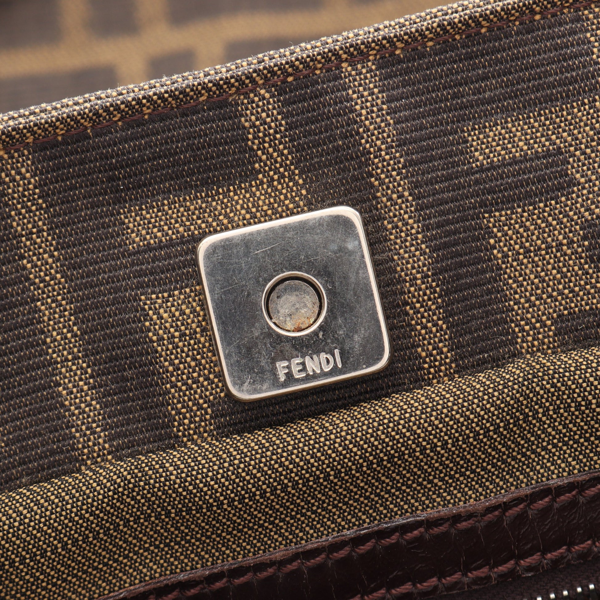 ズッカ ハンドバッグ トートバッグ キャンバス レザー ブラウン ダークブラウン フェンディ バッグ FENDI