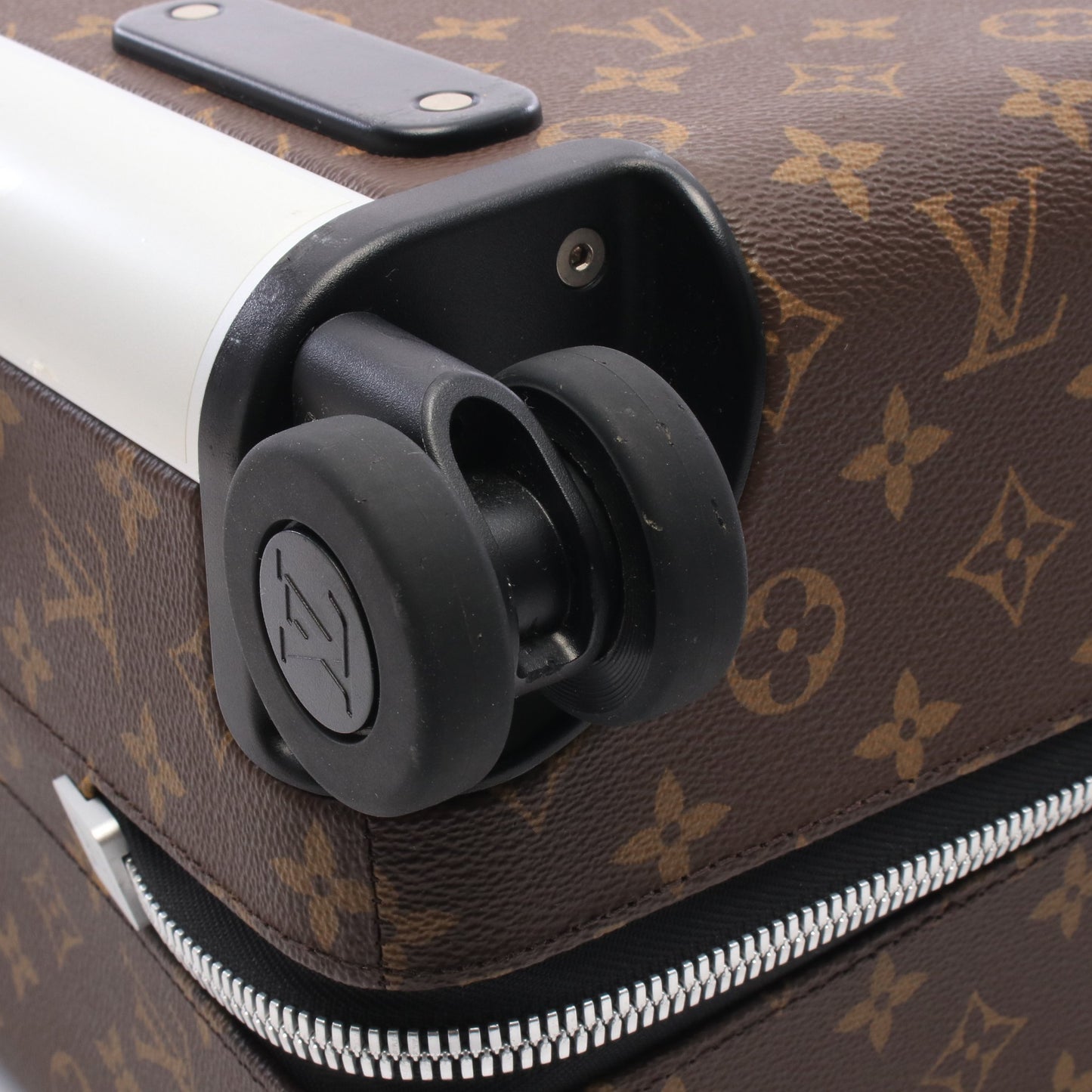 ホライゾン55 モノグラムマカサー キャリーケース スーツケース PVC レザー ブラウン ブラック ルイヴィトン バッグ LOUIS VUITTON
