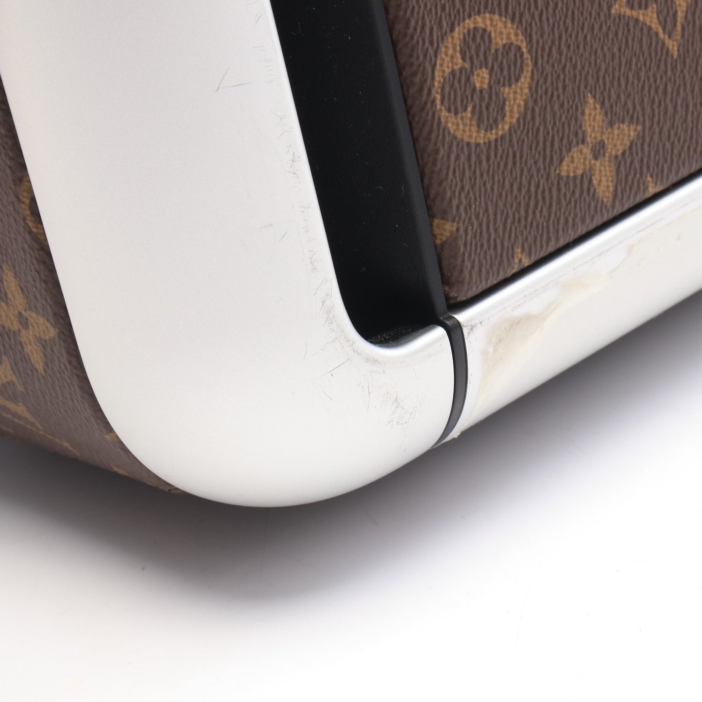 ホライゾン55 モノグラムマカサー キャリーケース スーツケース PVC レザー ブラウン ブラック ルイヴィトン バッグ LOUIS VUITTON
