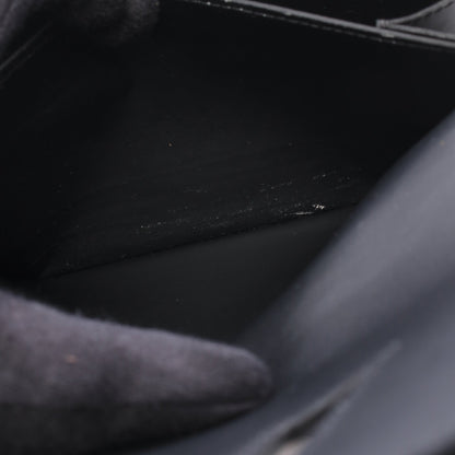 ポルトフォイユ ツイスト チェーンウォレット レザー ホワイト ブラック レッド ルイヴィトン バッグ LOUIS VUITTON