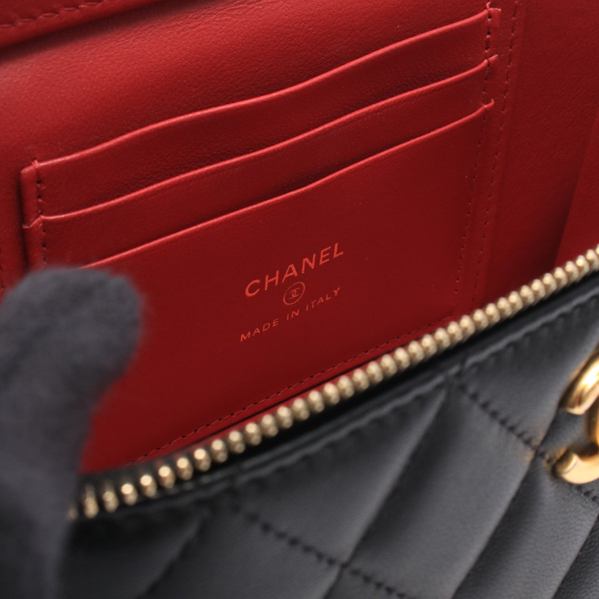マトラッセ バニティ チェーンショルダーバッグ ラムスキン ブラック ゴールド金具 シャネル バッグ CHANEL