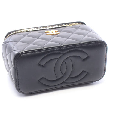 マトラッセ バニティ チェーンショルダーバッグ ラムスキン ブラック ゴールド金具 シャネル バッグ CHANEL