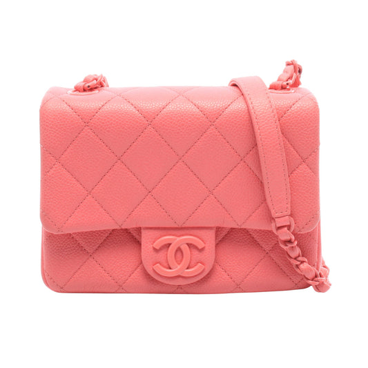 ミニマトラッセ チェーンショルダーバッグ キャビアスキン ピンク シルバー金具 シャネル バッグ CHANEL