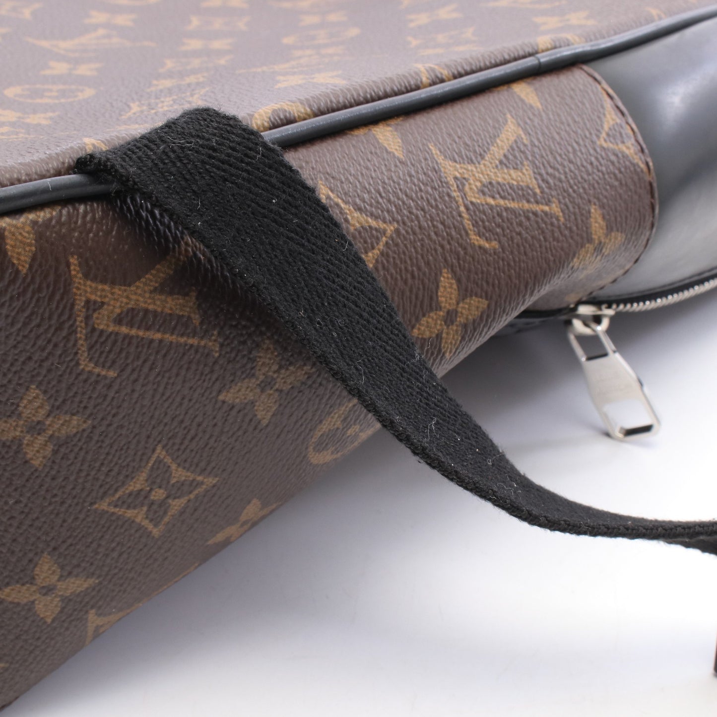 ジョッシュ モノグラムマカサー バックパック リュックサック PVC レザー ブラウン ブラック ルイヴィトン バッグ LOUIS VUITTON