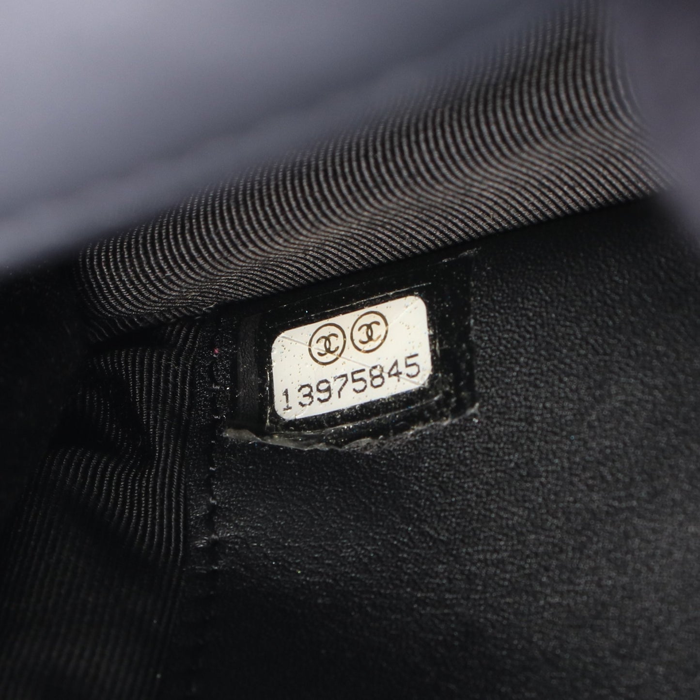 マトラッセ チェーンウォレット エナメルレザー ブラック シルバー金具 シャネル バッグ CHANEL