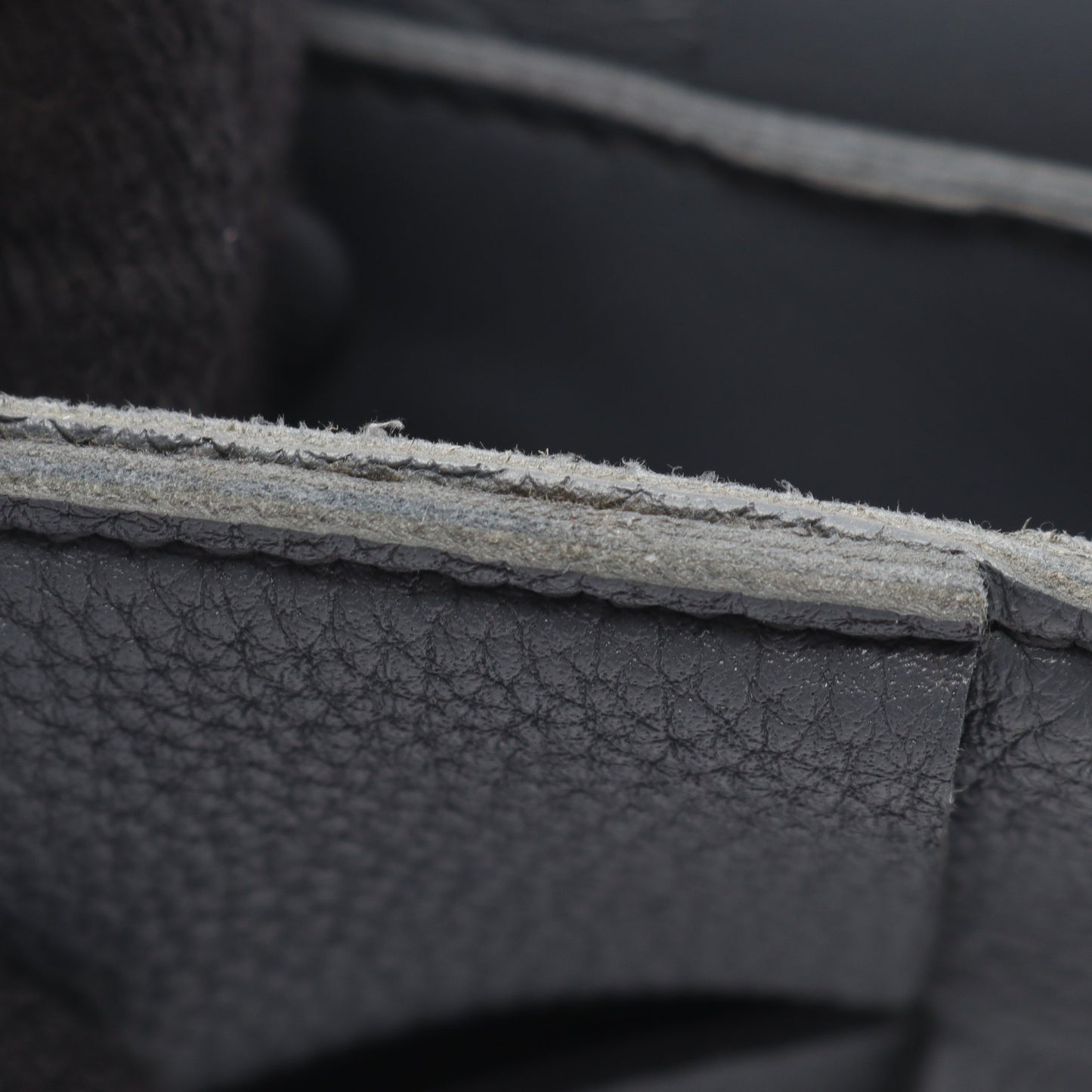 カセット イントレチャート ショルダーバッグ レザー グレー ボッテガヴェネタ バッグ BOTTEGA VENETA