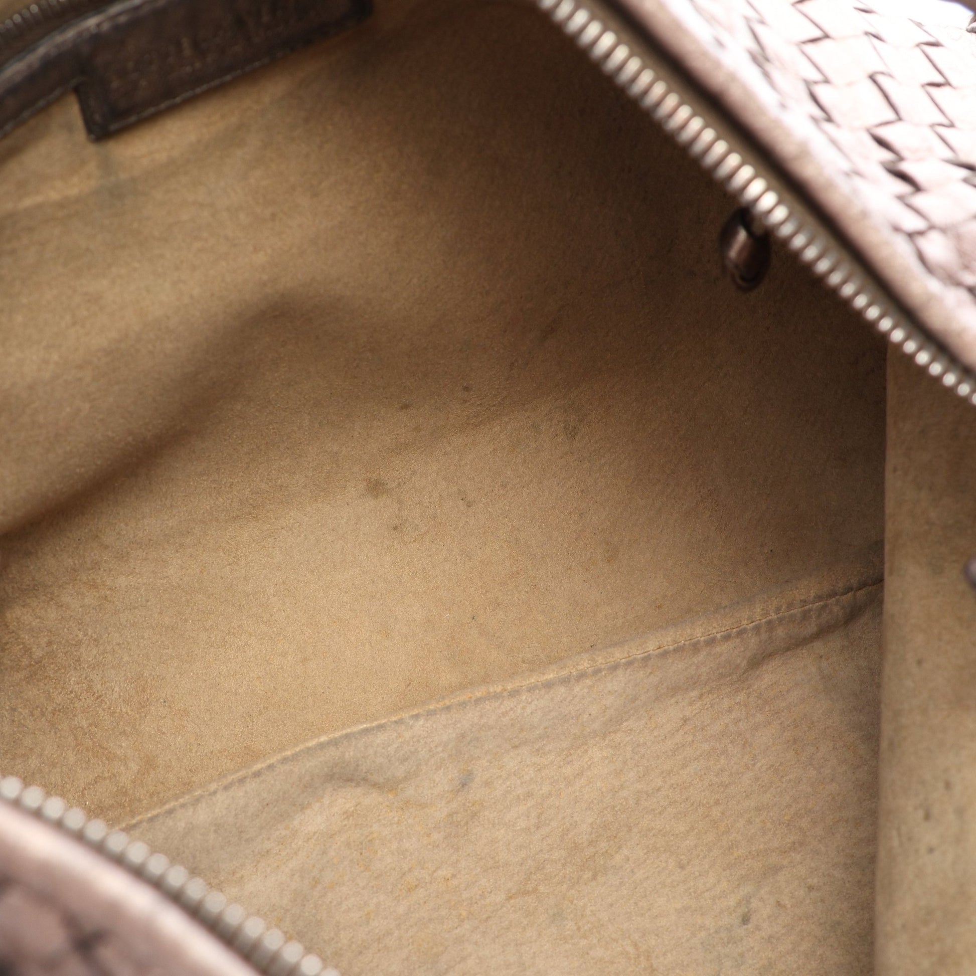 イントレチャート メタリック ワンショルダーバッグ レザー ブラウン ボッテガヴェネタ バッグ BOTTEGA VENETA