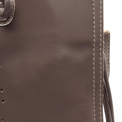 アナグラム パンチング チェーンショルダーバッグ チェーントートバッグ レザー グレーベージュ ロエベ バッグ LOEWE