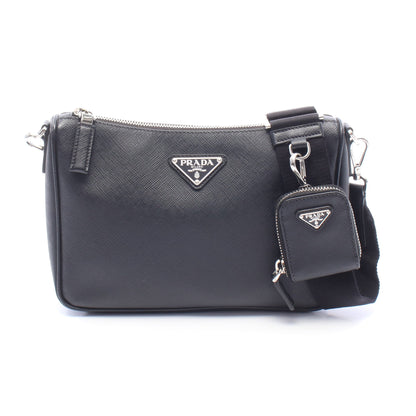 SAFFIANO TRAVEL ショルダーバッグ サフィアーノレザー ブラック プラダ
