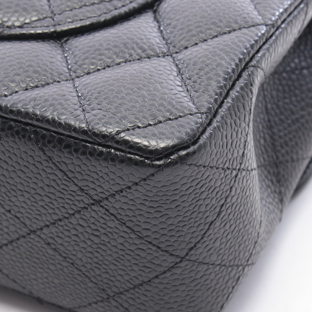 マトラッセ Wフラップ Wチェーンショルダーバッグ キャビアスキン ブラック ゴールド金具 シャネル バッグ CHANEL