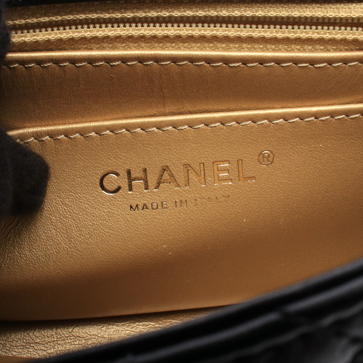 ミニマトラッセ チェーンショルダーバッグ ラムスキン ブラック ゴールド金具 シャネル バッグ CHANEL