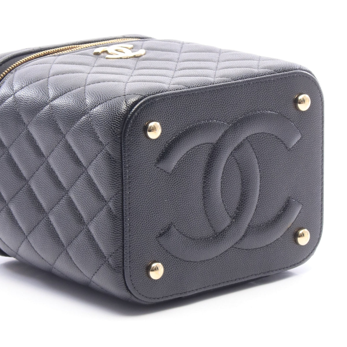 マトラッセ チェーンショルダーバッグ キャビアスキン ブラック ゴールド金具 シャネル バッグ CHANEL