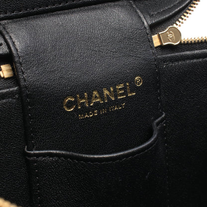 マトラッセ チェーンショルダーバッグ キャビアスキン ブラック ゴールド金具 シャネル バッグ CHANEL
