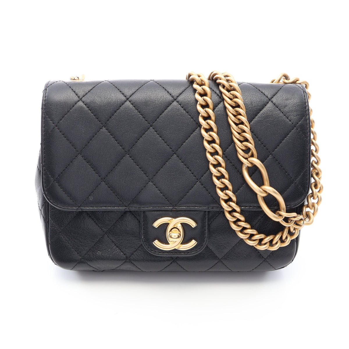 マトラッセ チェーンショルダーバッグ レザー ブラック ゴールド金具 シャネル バッグ CHANEL