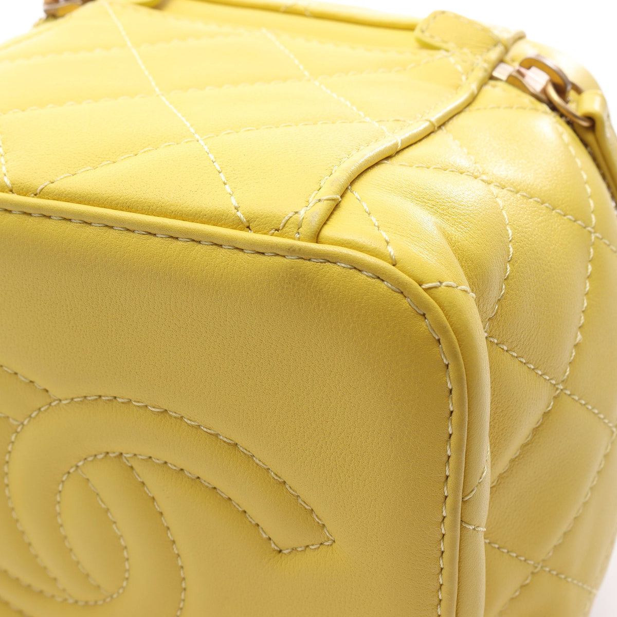 マトラッセ 2WAY バニティバッグ チェーンショルダーバッグ ラムスキン イエロー ゴールド金具 シャネル バッグ CHANEL