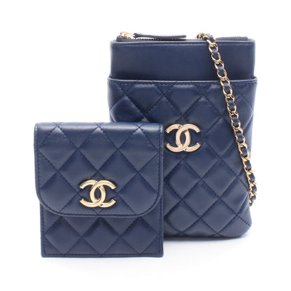 マトラッセ フォンケース チェーンショルダーバッグ ラムスキン ネイビー ゴールド金具 シャネル バッグ CHANEL