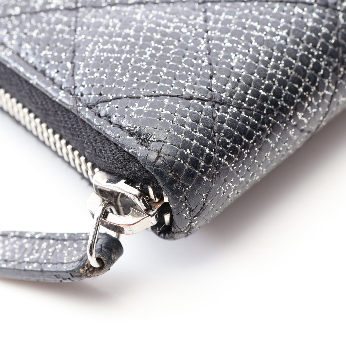 マトラッセ ラメ ラウンドファスナー長財布 キャビアスキン ブラック シルバー金具 シャネル 財布・小物 CHANEL