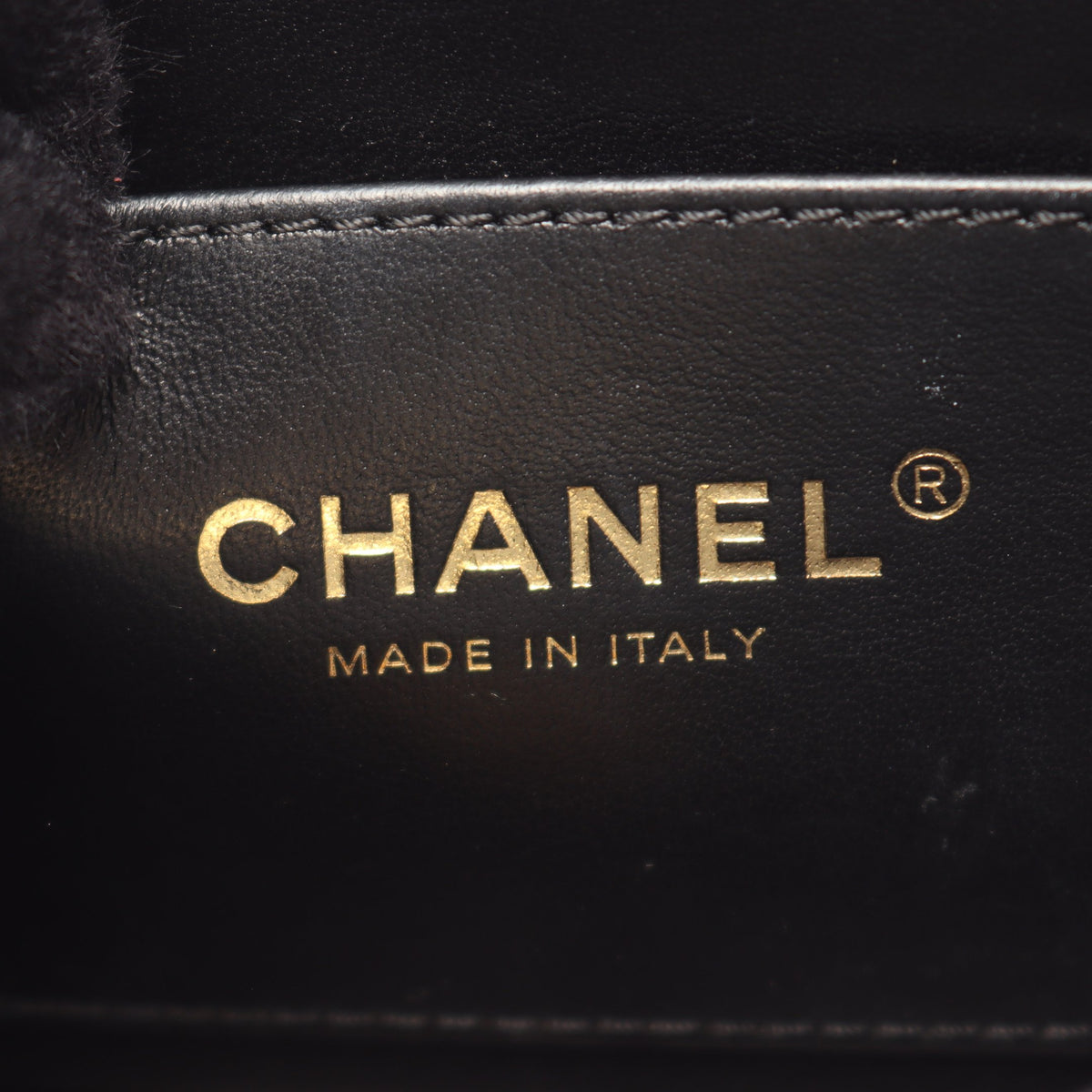 ミニ フラップ バッグ マトラッセ チェーンショルダーバッグ レザー ブラック ゴールド金具 シャネル バッグ CHANEL