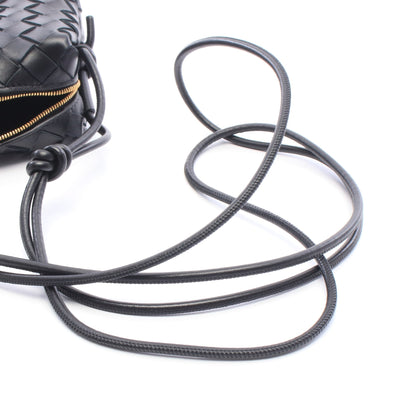 イントレチャート ミニ ループ カメラバッグ ショルダーバッグ レザー ブラック ボッテガヴェネタ バッグ BOTTEGA VENETA