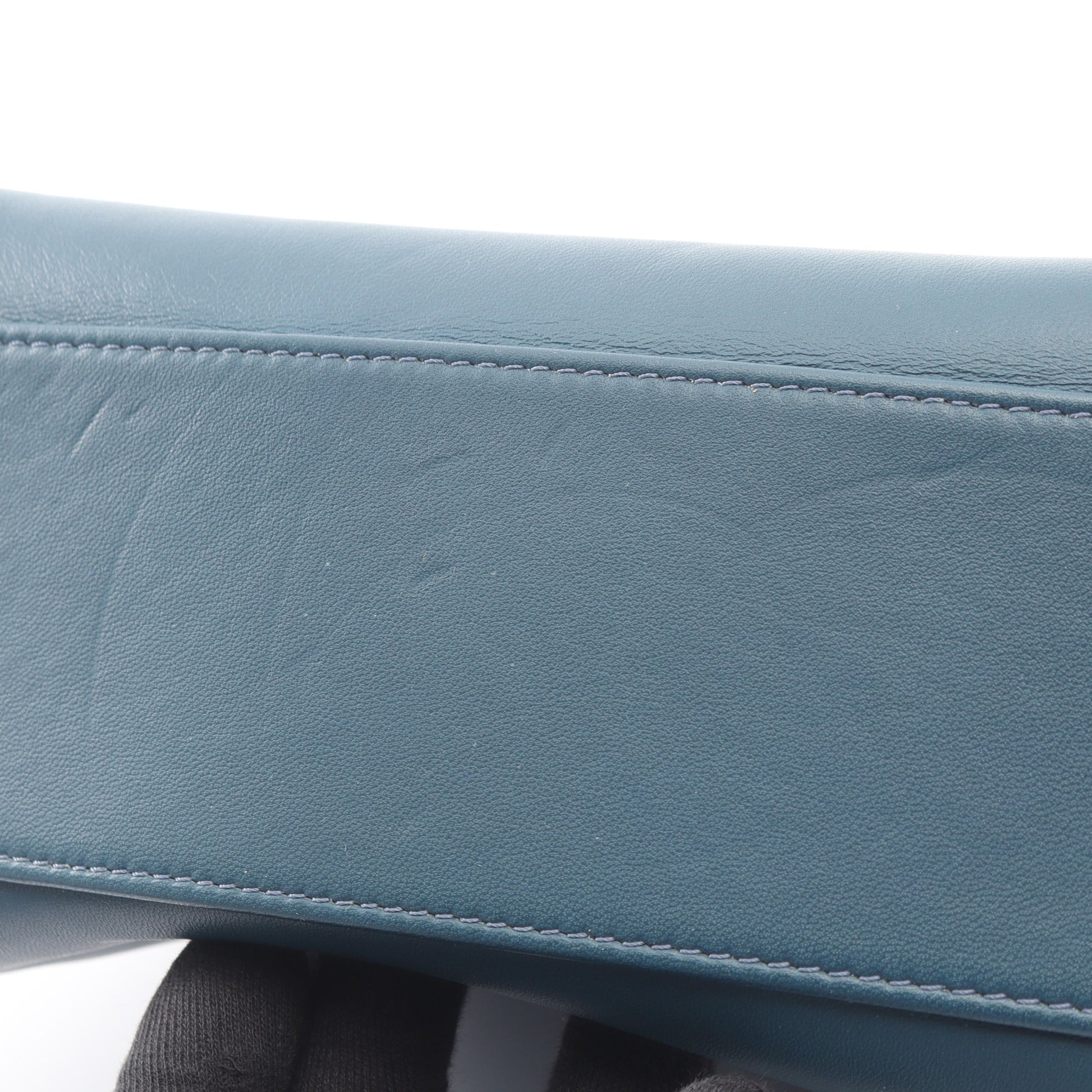 ミニピーカブー 2WAY ハンドバッグ レザー ダークブルー フェンディ バッグ FENDI
