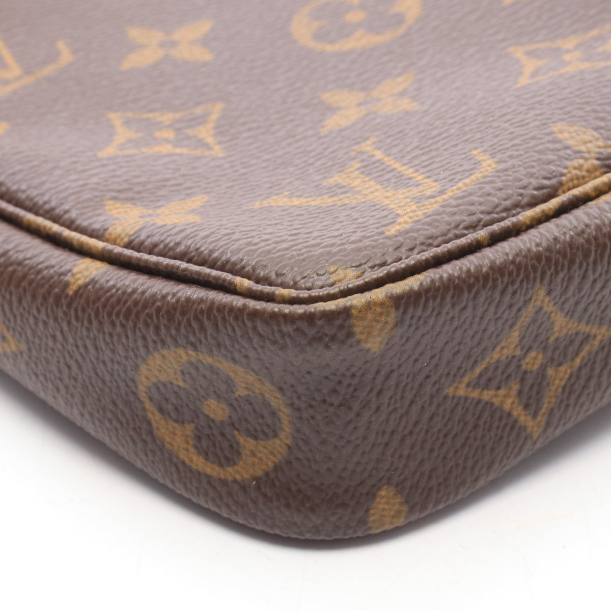 ポシェットアクセソワール モノグラム ハンドバッグ PVC レザー ブラウン ルイヴィトン バッグ LOUIS VUITTON