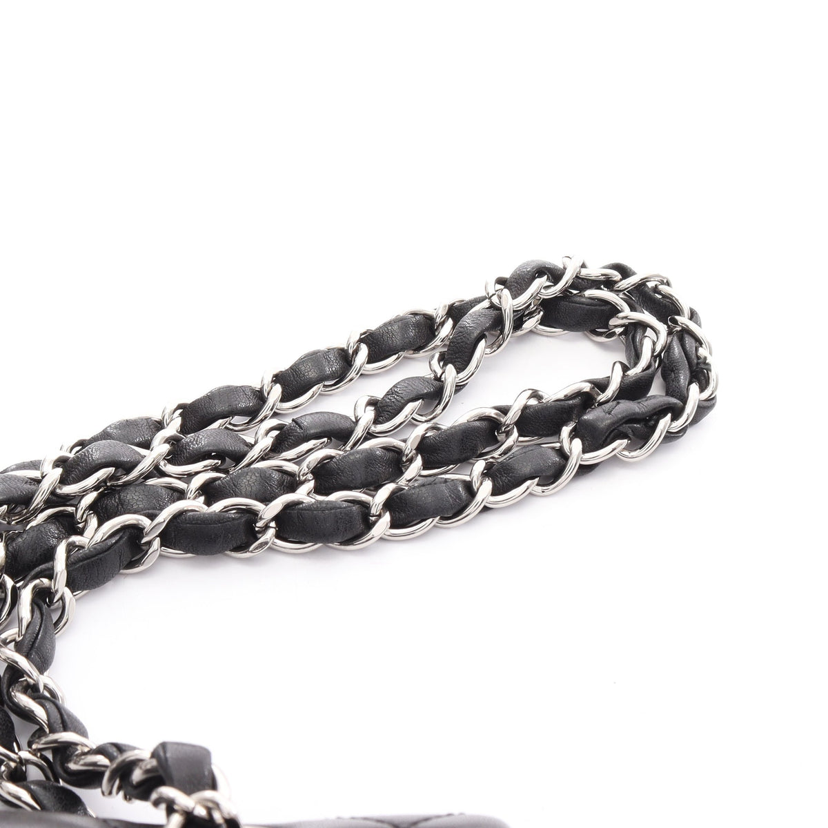 マトラッセ Wフラップ Wチェーンショルダーバッグ ラムスキン ブラック シルバー金具 シャネル バッグ CHANEL