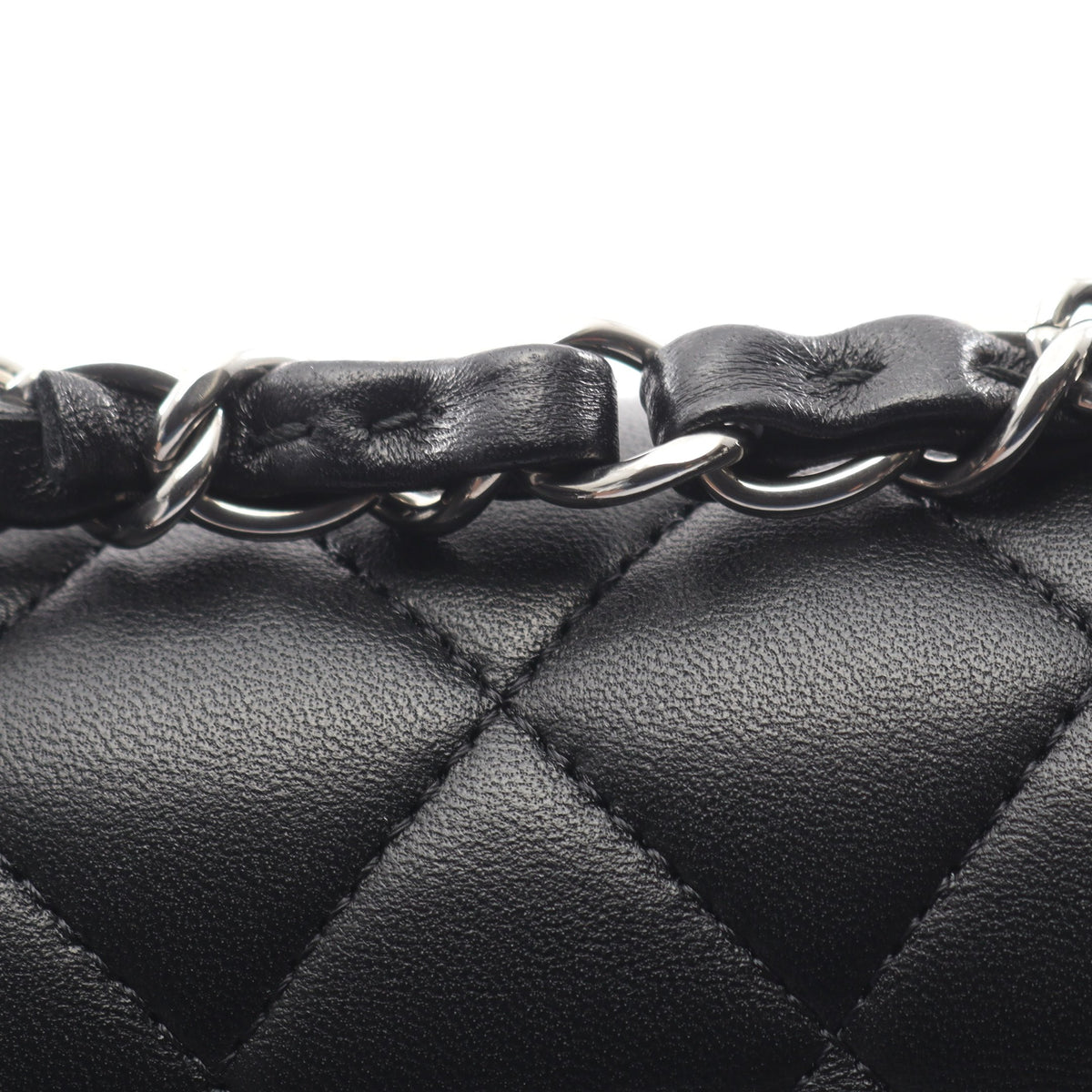 マトラッセ Wフラップ Wチェーンショルダーバッグ ラムスキン ブラック シルバー金具 シャネル バッグ CHANEL