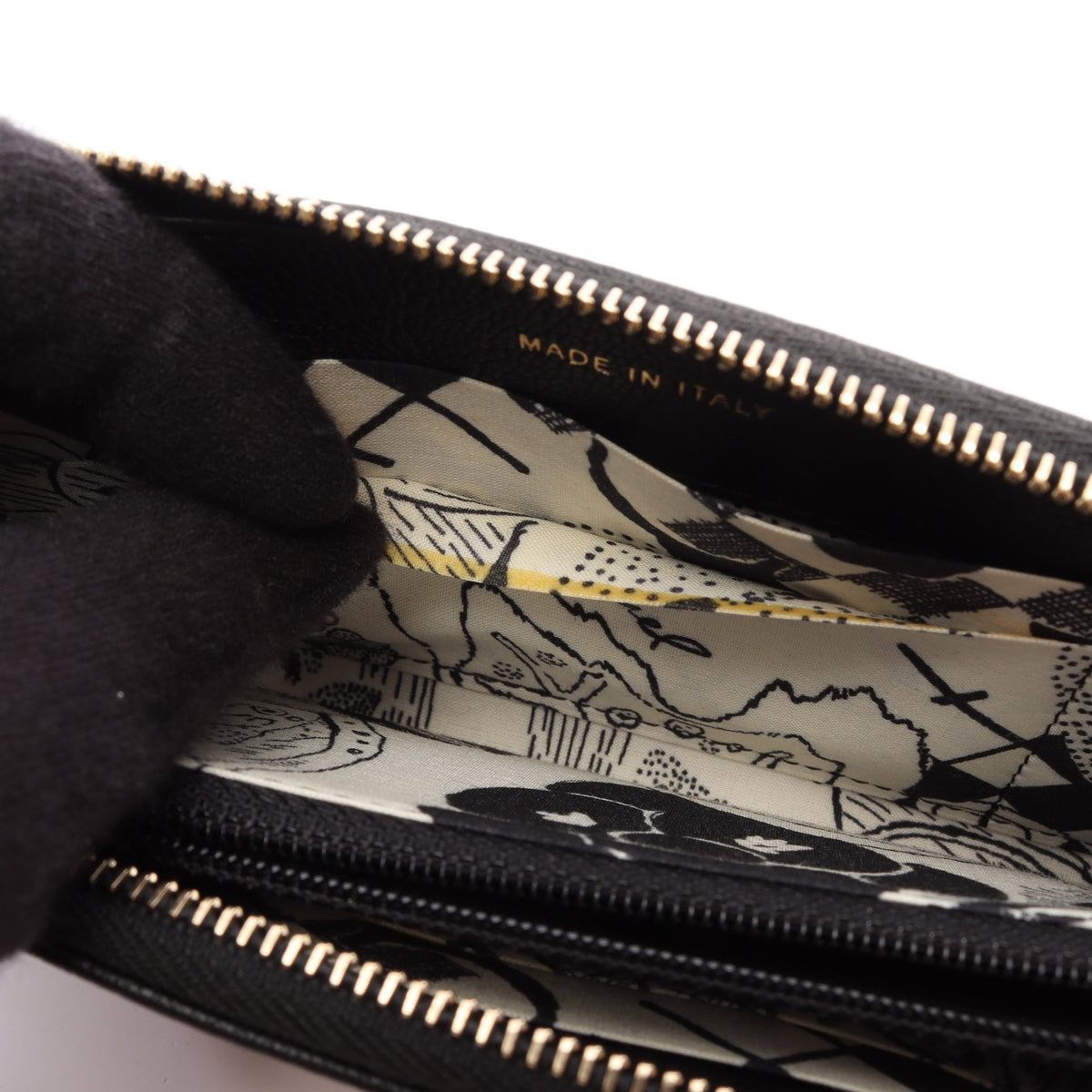 ココマーク ラウンドファスナー財布 レザー ブラック ゴールド金具 シャネル 財布・小物 CHANEL