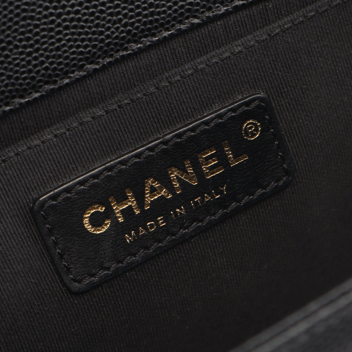 ボーイシャネル チェーンショルダーバッグ キャビアスキン ブラック ゴールド金具 シャネル バッグ CHANEL