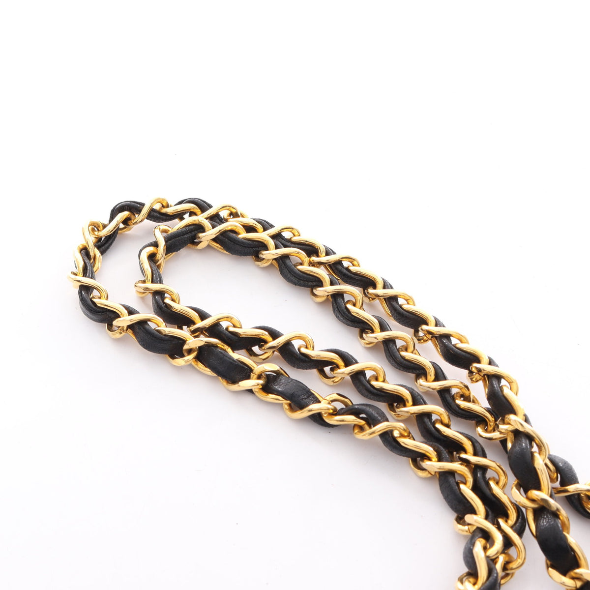 マトラッセ Wフラップ Wチェーンショルダーバッグ ラムスキン ブラック ゴールド金具 シャネル バッグ CHANEL