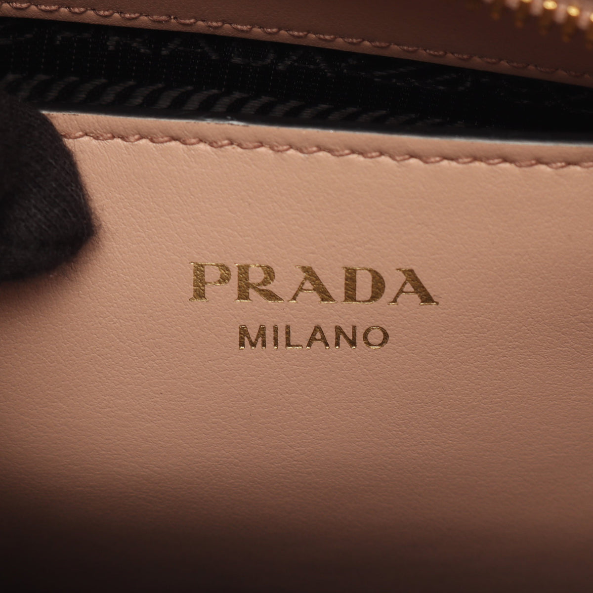 2WAY ハンドバッグ レザー ピンクベージュ プラダ バッグ PRADA