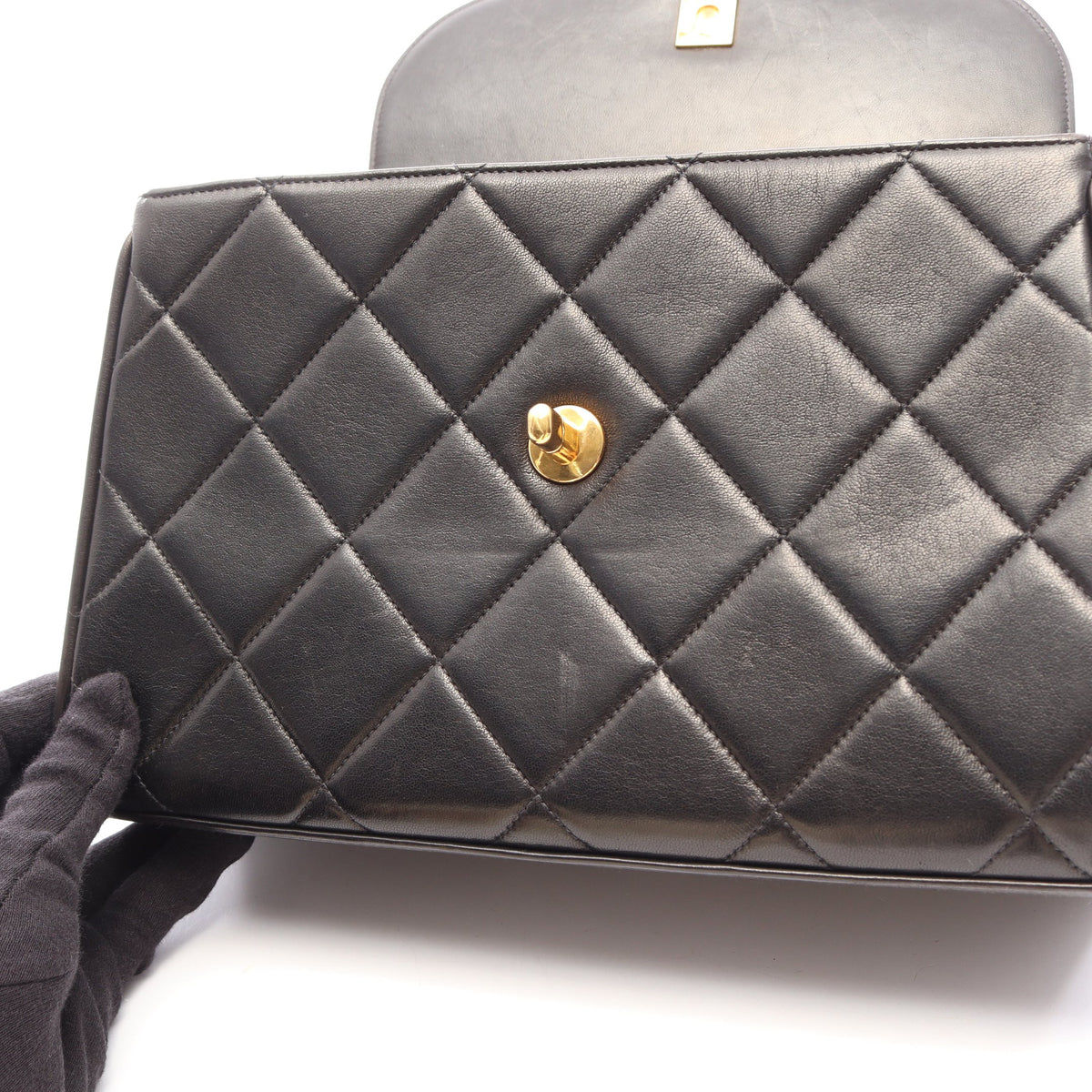 マトラッセ チェーンハンドバッグ ラムスキン ブラック ゴールド金具 シャネル バッグ CHANEL